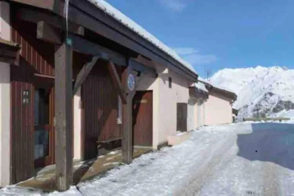 Apartment Petit Appartement Labellise Les 2 Alpes Residence Arc En Ciel Telesiege Petite Aiguille Les Deux Alpes